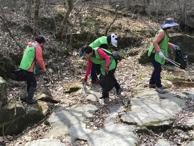 전북 - 봄맞이 모악산 환경정화 실시 사진